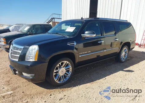 2012 Cadillac Escalade Esv Platinum Edition z USA, uszkodzony, nr VIN 1GYS4KEF4CR156610